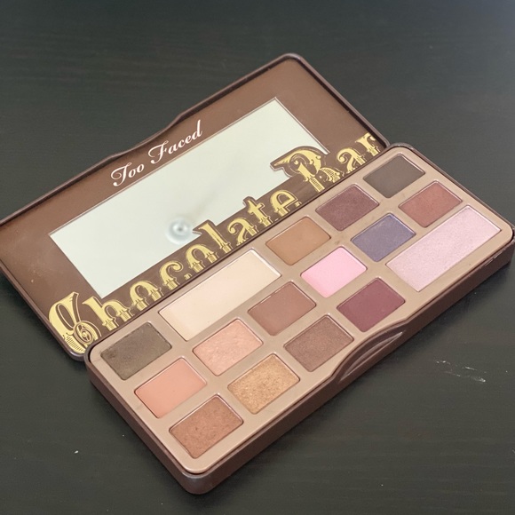 Too Faced Chocolate Bar Palette - Picture 1 of 4